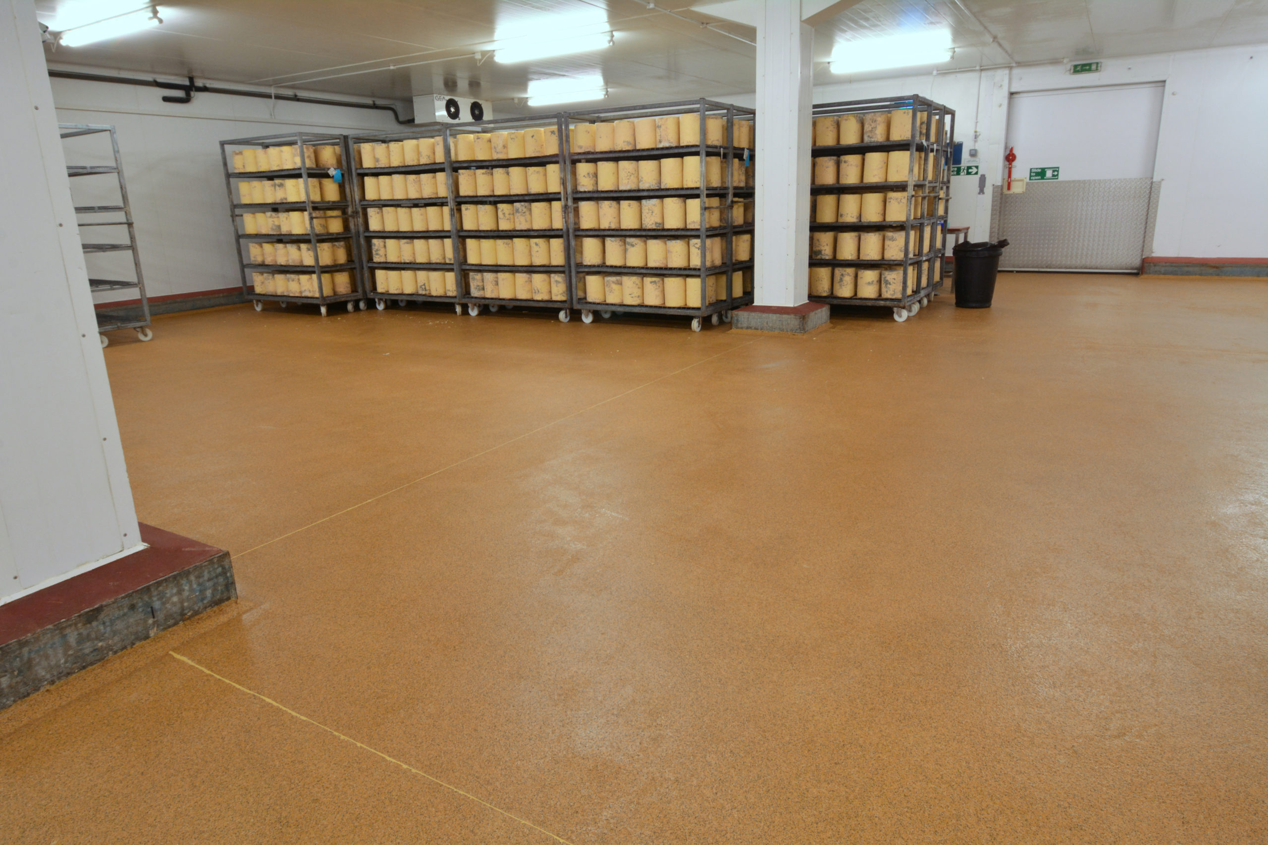 Full Broadcast (FB) System Slip Resistant Resin Flooring